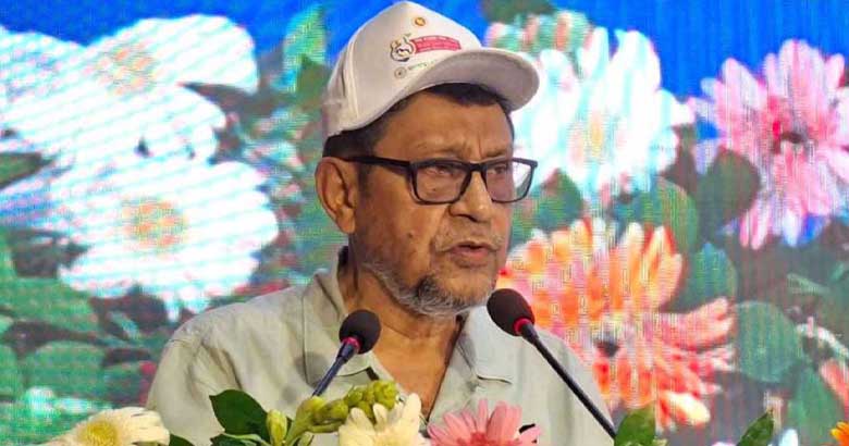 স্বাস্থ্যমন্ত্রীর নির্দেশ: আগামী এক বছর তৃণমূলে মাতৃদুগ্ধপান সচেতনতামূলক কার্যক্রম চলবে।